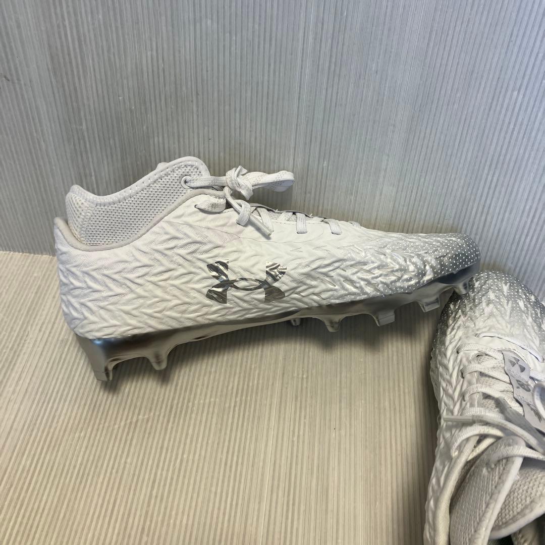 送料無料 新品 underarmour アメフトspotlight clone