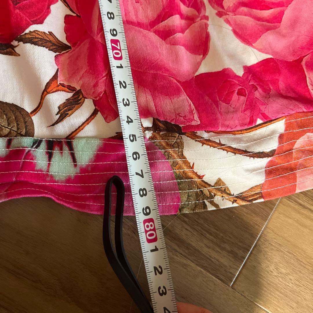 Desigual ピンクの花柄の可愛いワンピース