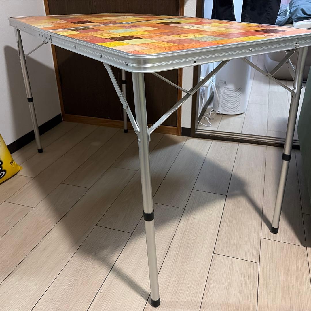 カラフル木目調折りたたみテーブル
