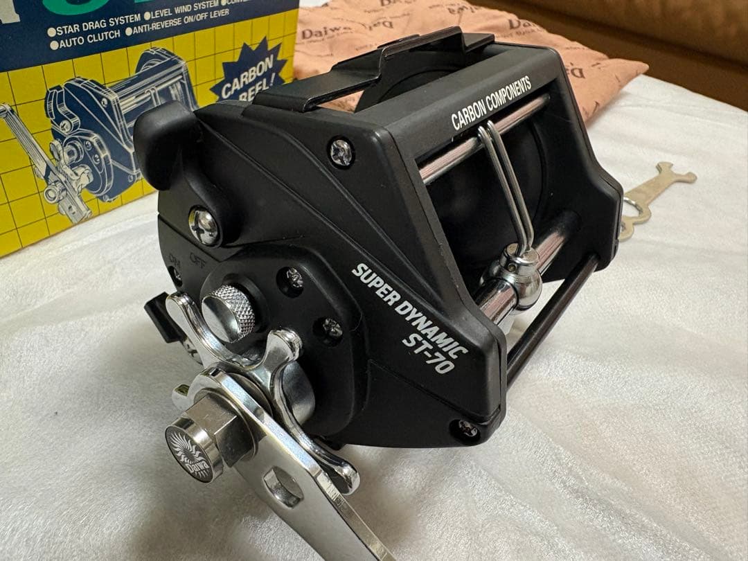 未使用級・希少 Daiwa SUPER DYNAMIC ST-70 カーボン