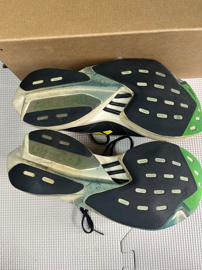 スパイク・シューズ Adizero Adios Pro 3