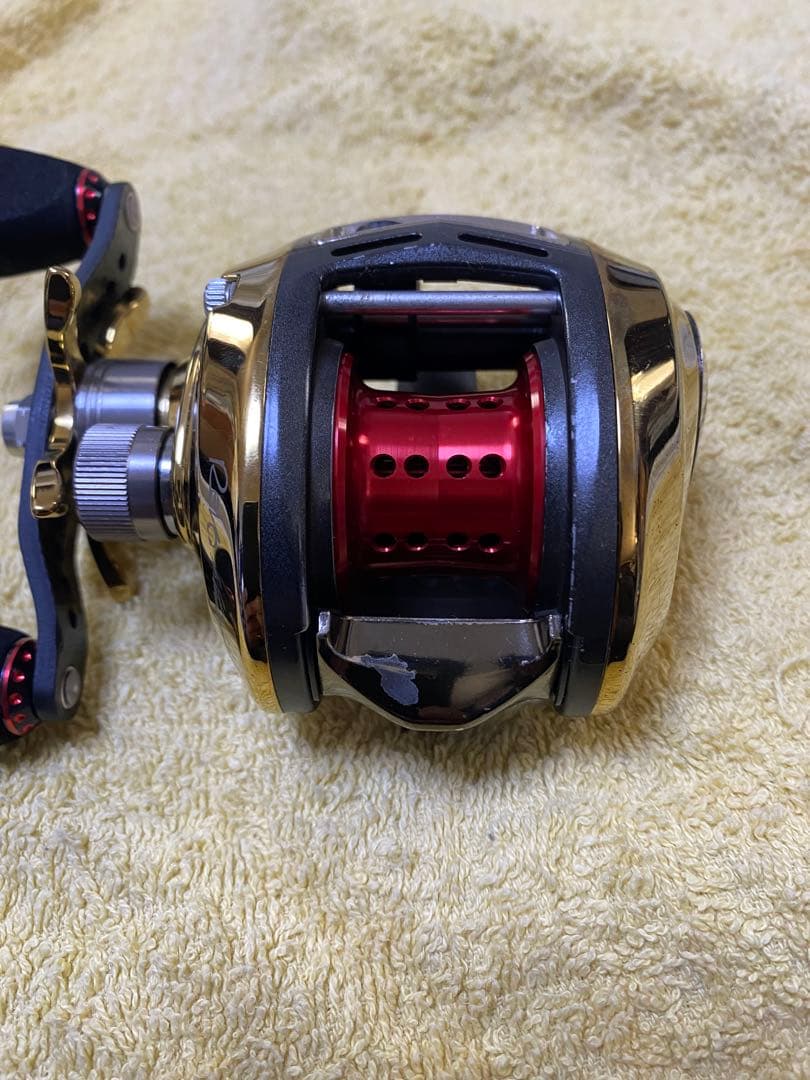 アブガルシア レボエリート　アカツキ　シャロースプール付き　最終値引き