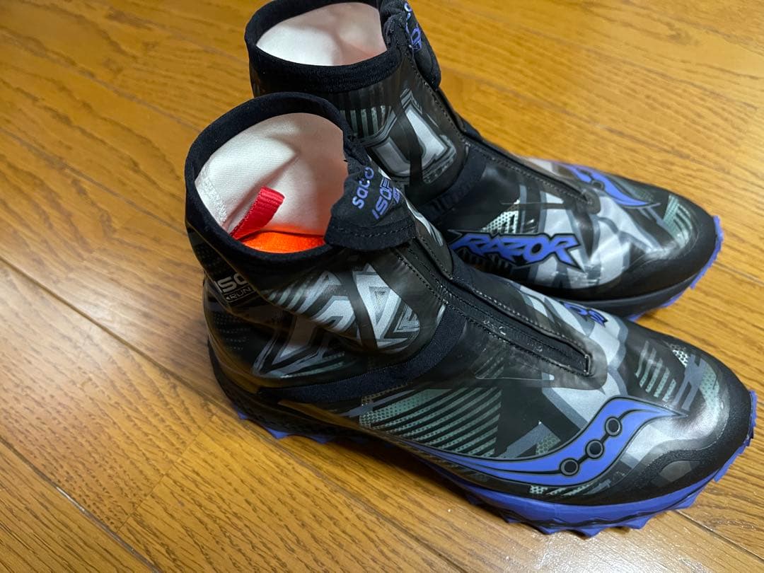 Saucony Endorphin スパイクシューズ ブラック/パープル　24㎝