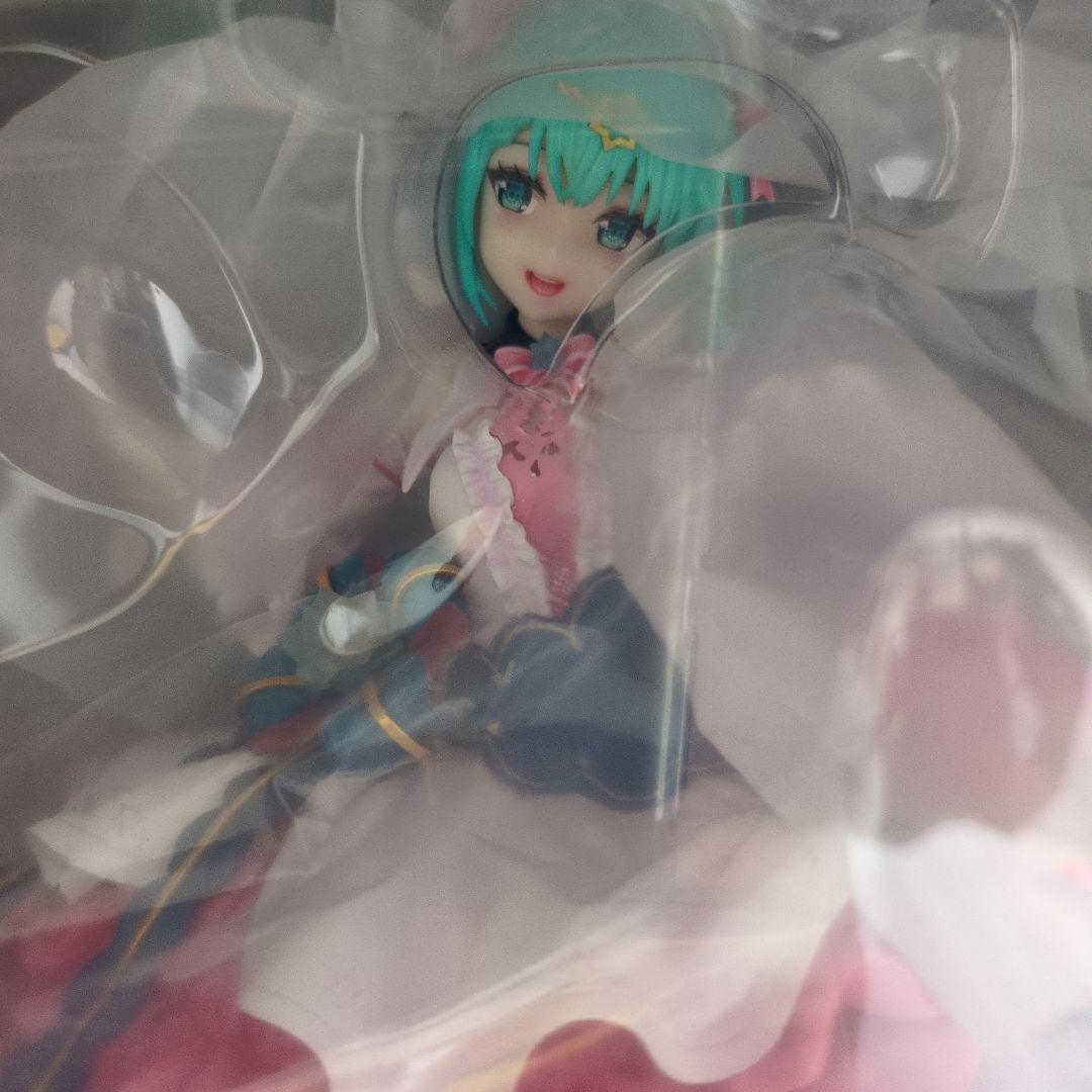 新品未開封 初音ミク Rosuuri Ver. Factory　フィギュア