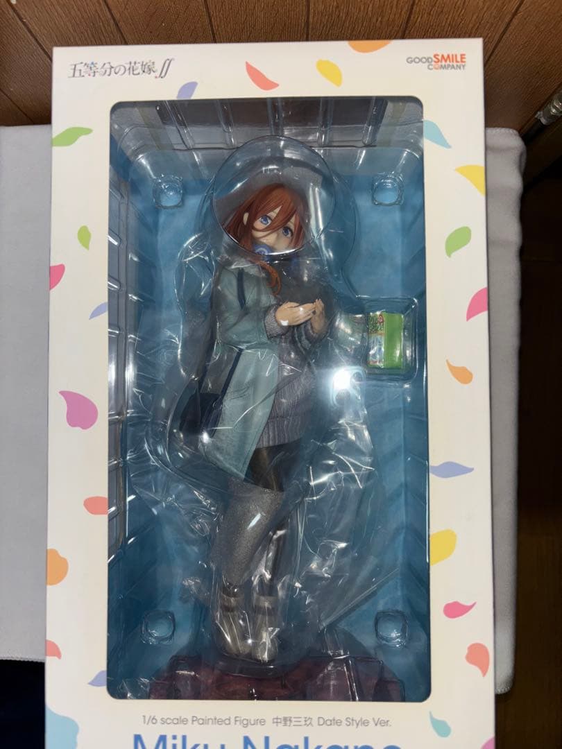 値下げ不可☆グッドスマイル三玖フィギュア新品未開封＋ルームウェア２Ｌ未使用近い