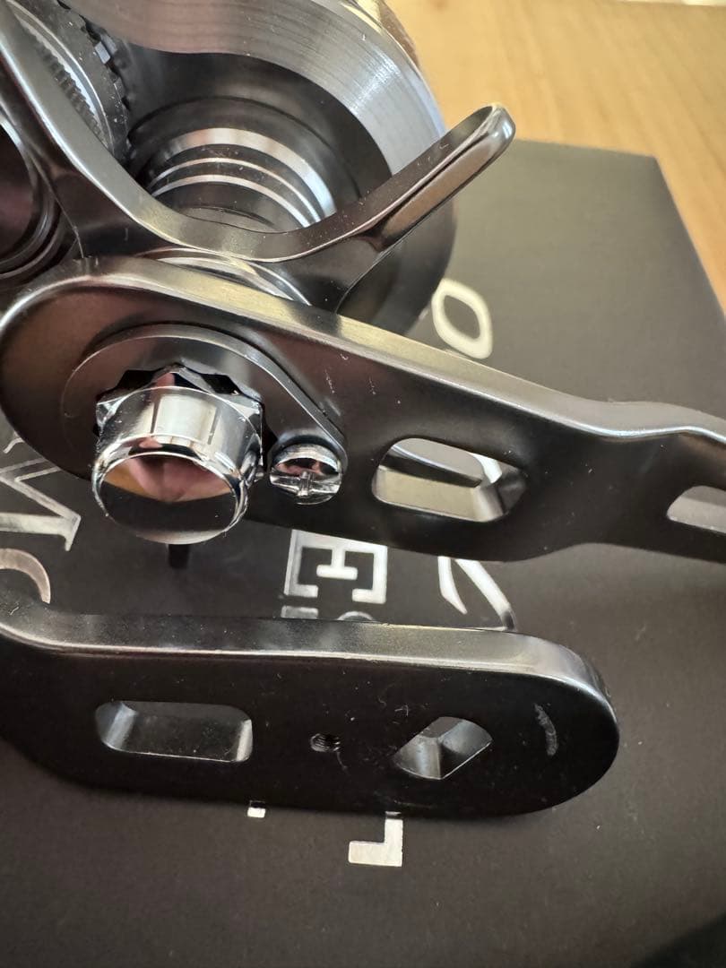 SHIMANO オシア コンクエスト 300MG HGハンドル付き