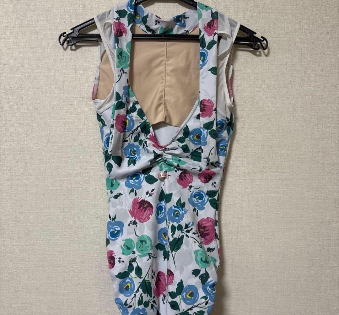 【美品】stina typeN Mサイズ【スティナレオタード】