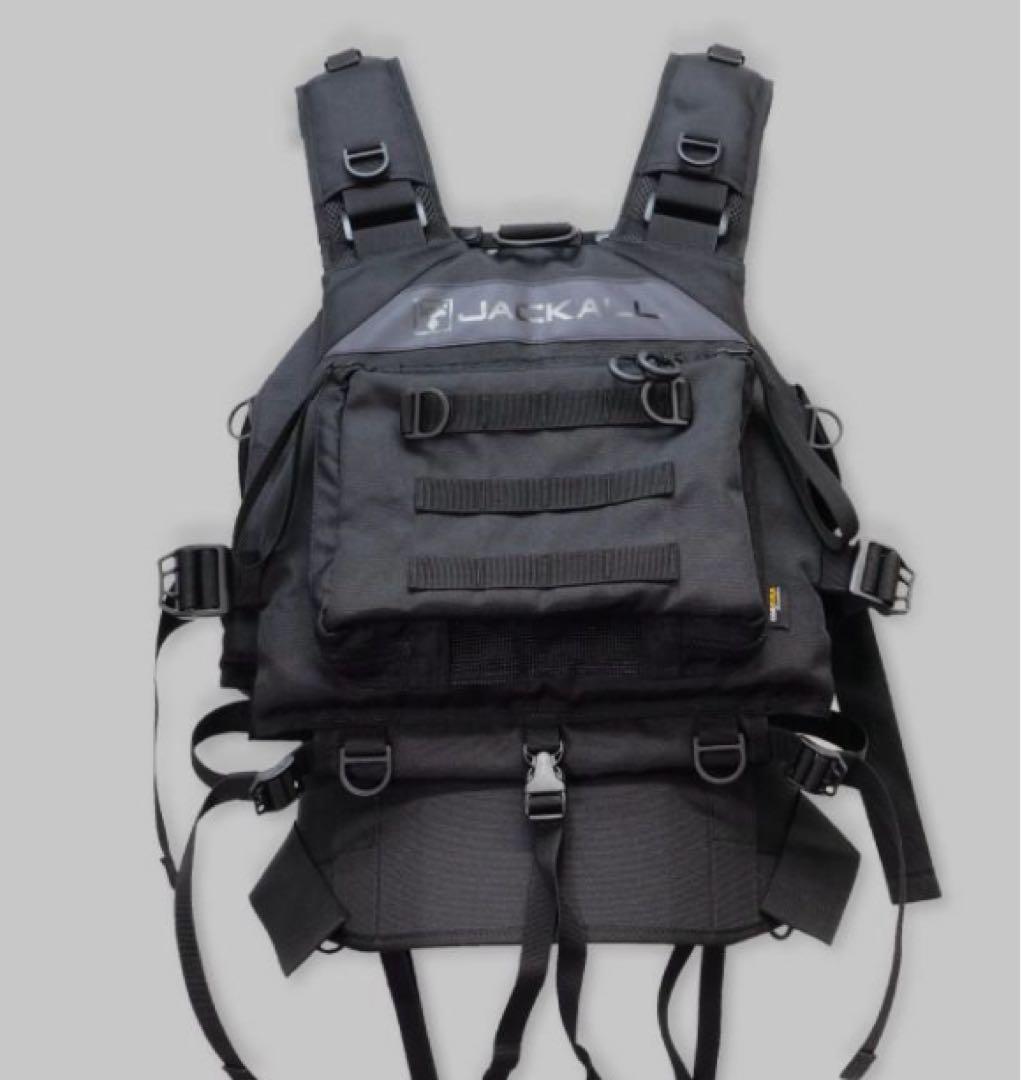 【激レア⭐︎新品】ジャッカル　バーサタイルゲームベスト　ブラック