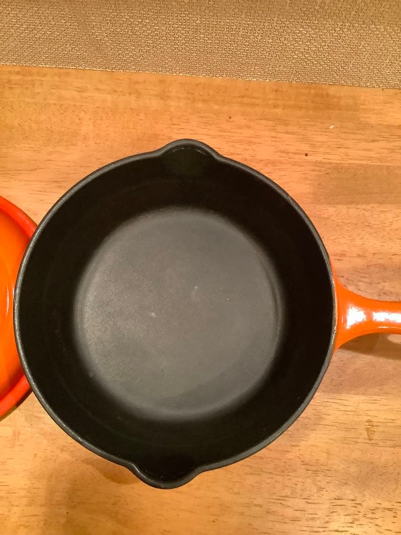ルクルーゼ 片手鍋　20cm オレンジ色