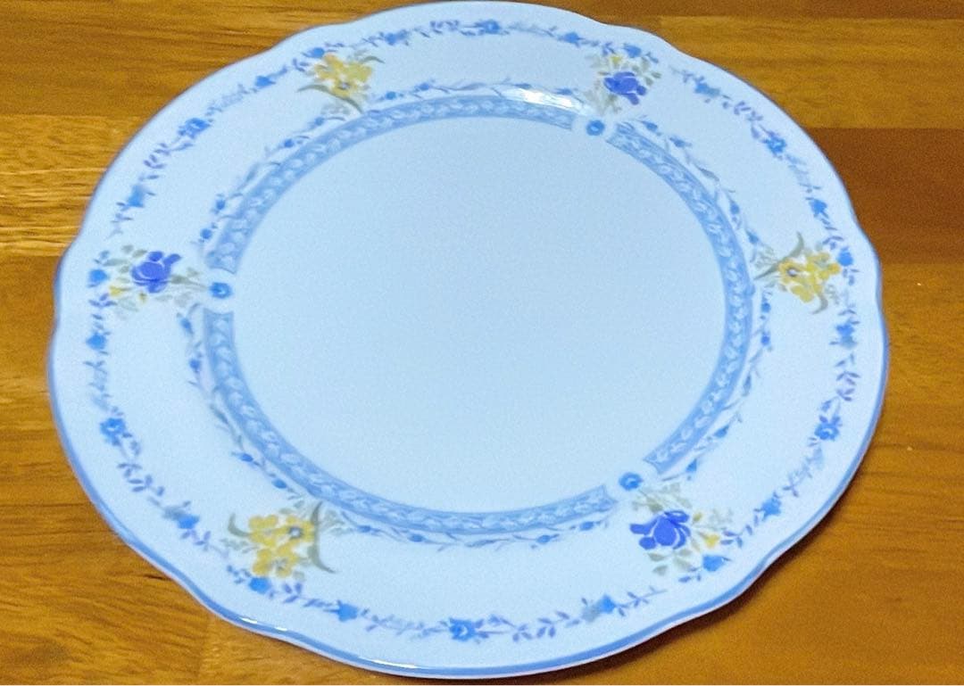 【新品】ノリタケ　お皿7枚セット