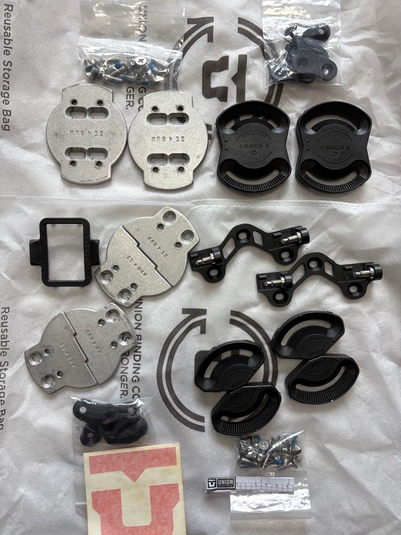 2023-2024Union charger Mサイズ　ブラック　クランポン付き
