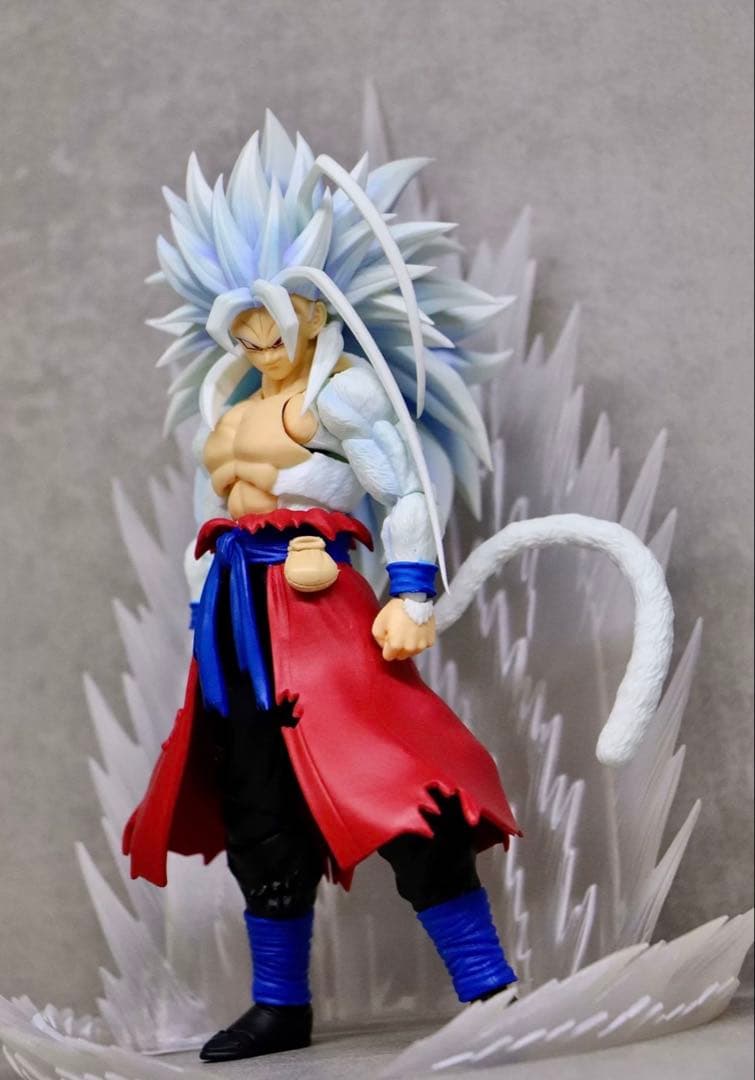 激レア海外限定S.H.フィギュア ドラゴンボール スーパーサイヤ人5 孫悟空ゼノ