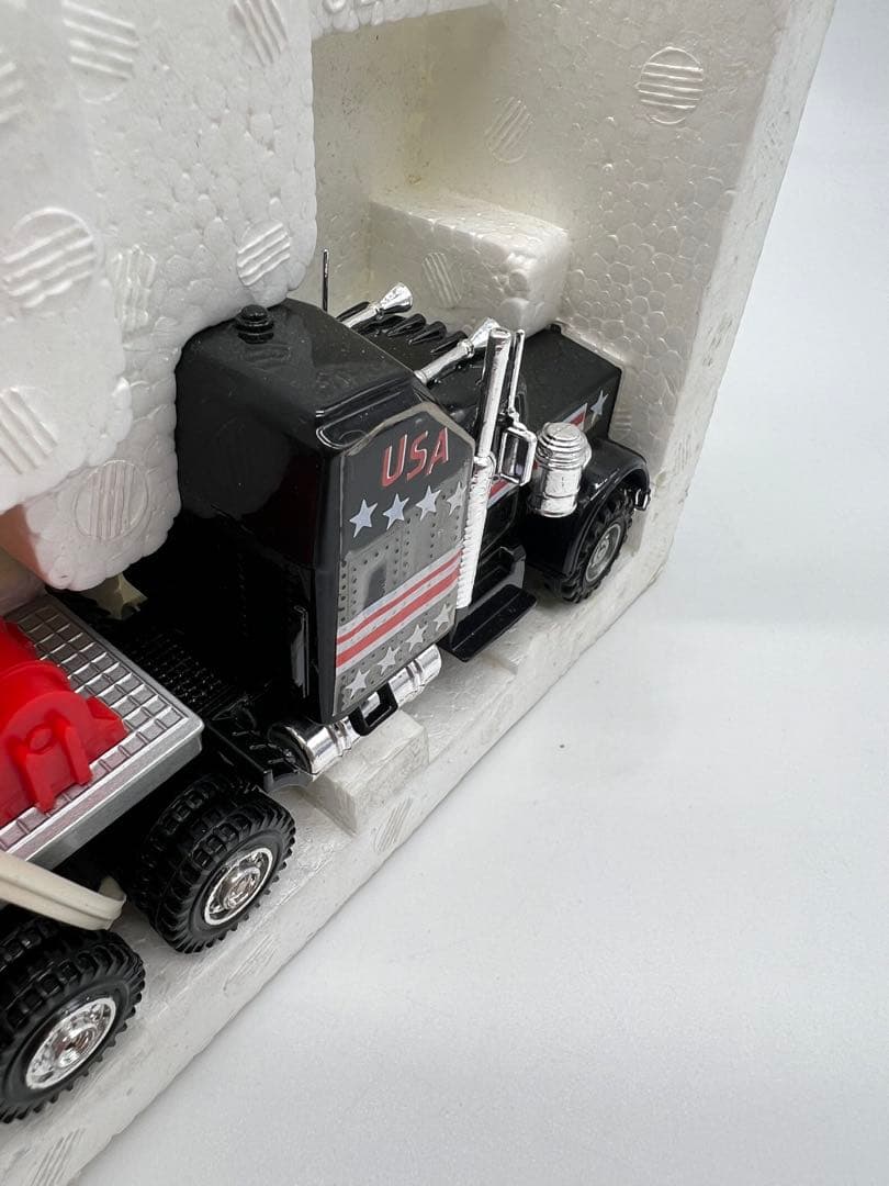 ミニカー No148 Kenworth Tractor and Excavator