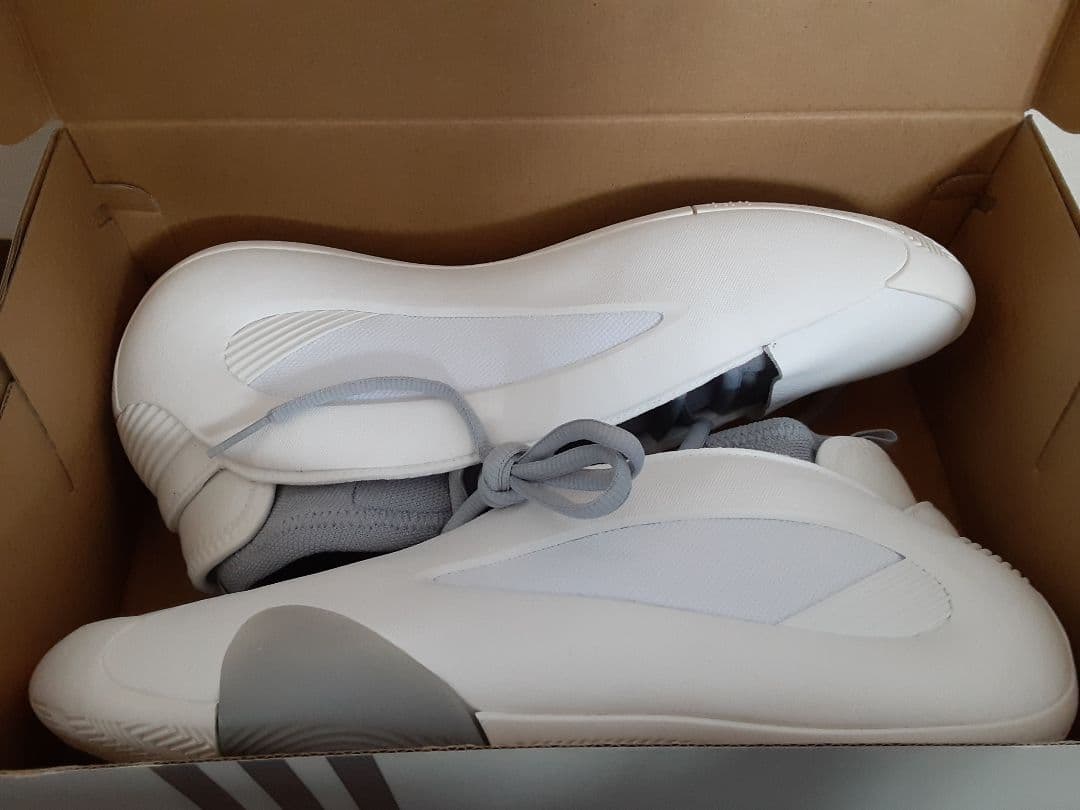 アディダス adidas HARDEN 8 ハーデン8 30.0㎝