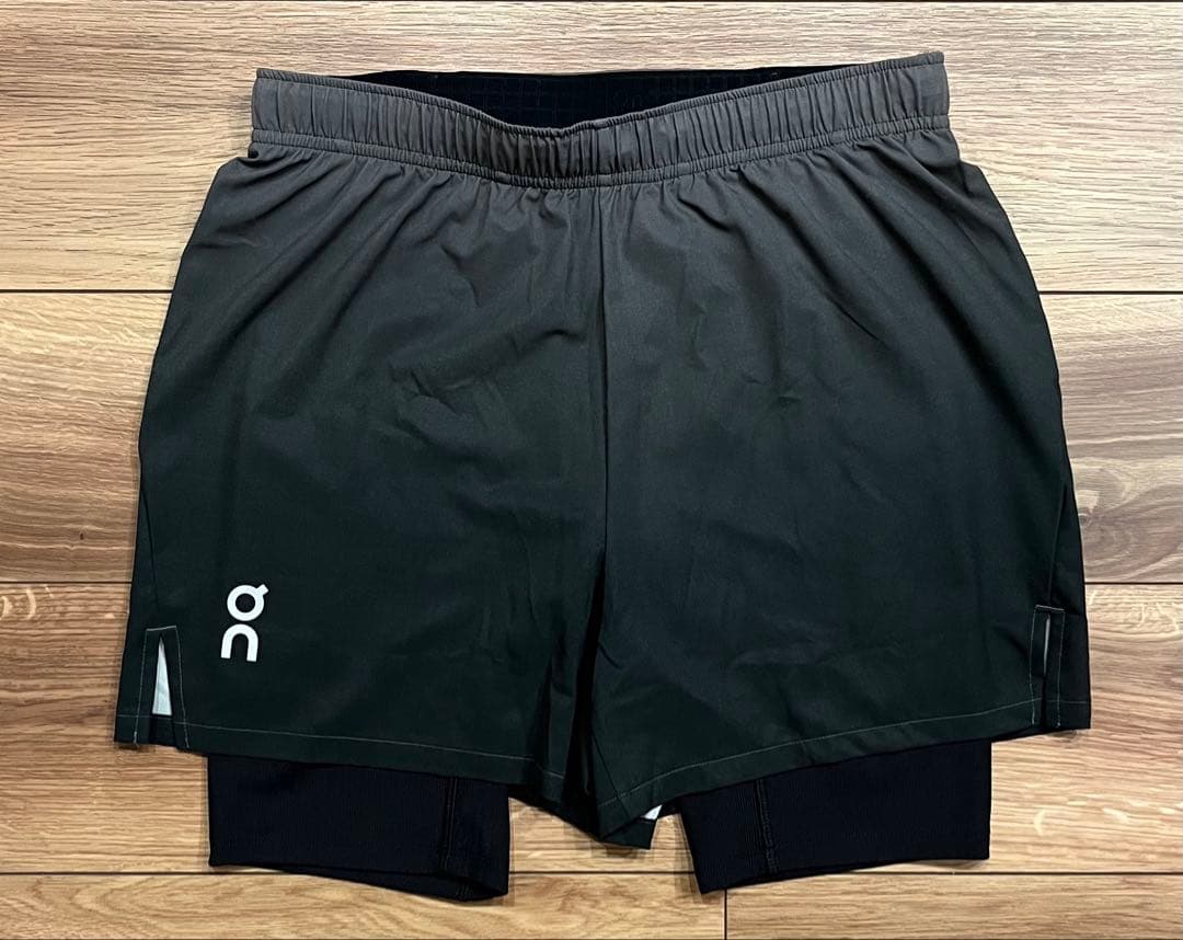 On Pace Shorts オン ペース ショーツ(Iron) メンズ XS
