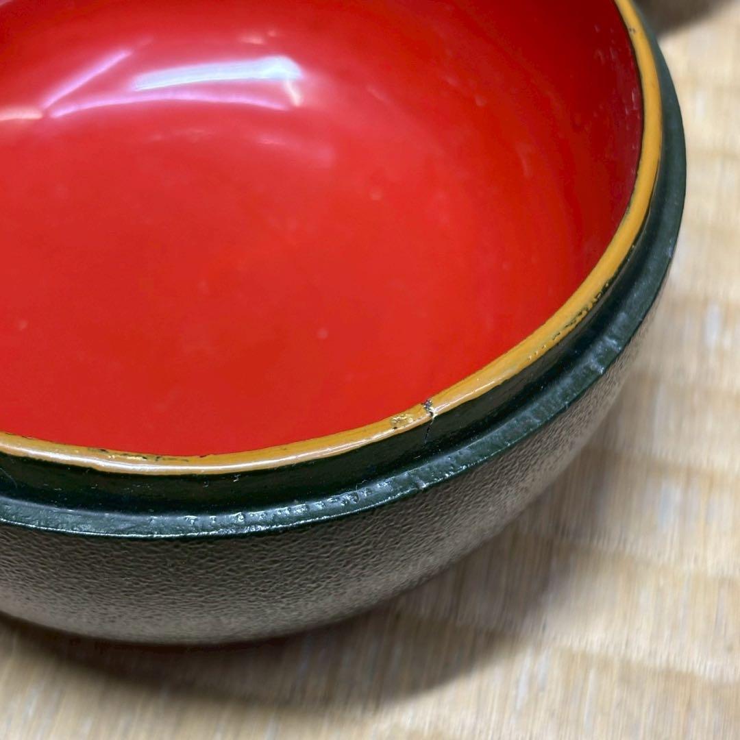 C- 1049▲お正月　祝い事　木製漆器　りんご型　蓋物　6客