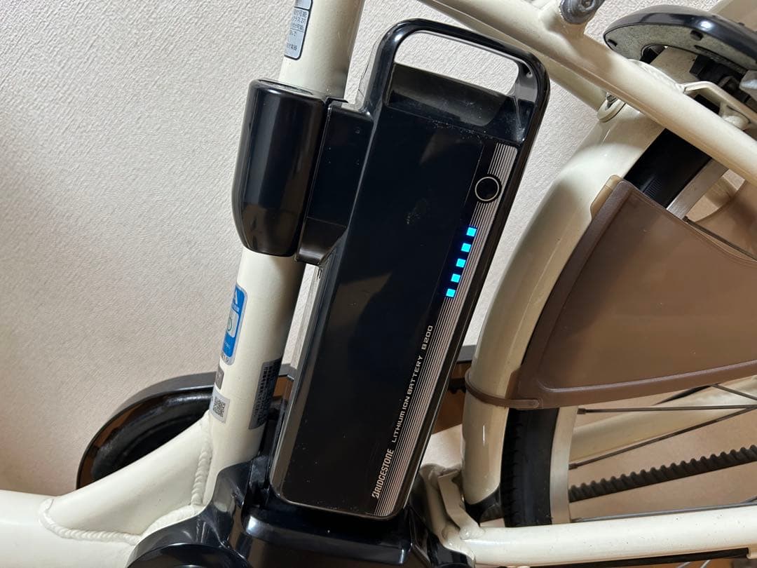 清掃員様用(送料込み) 電動自転車　ブリヂストン　フロンティア　前後タイヤ新品