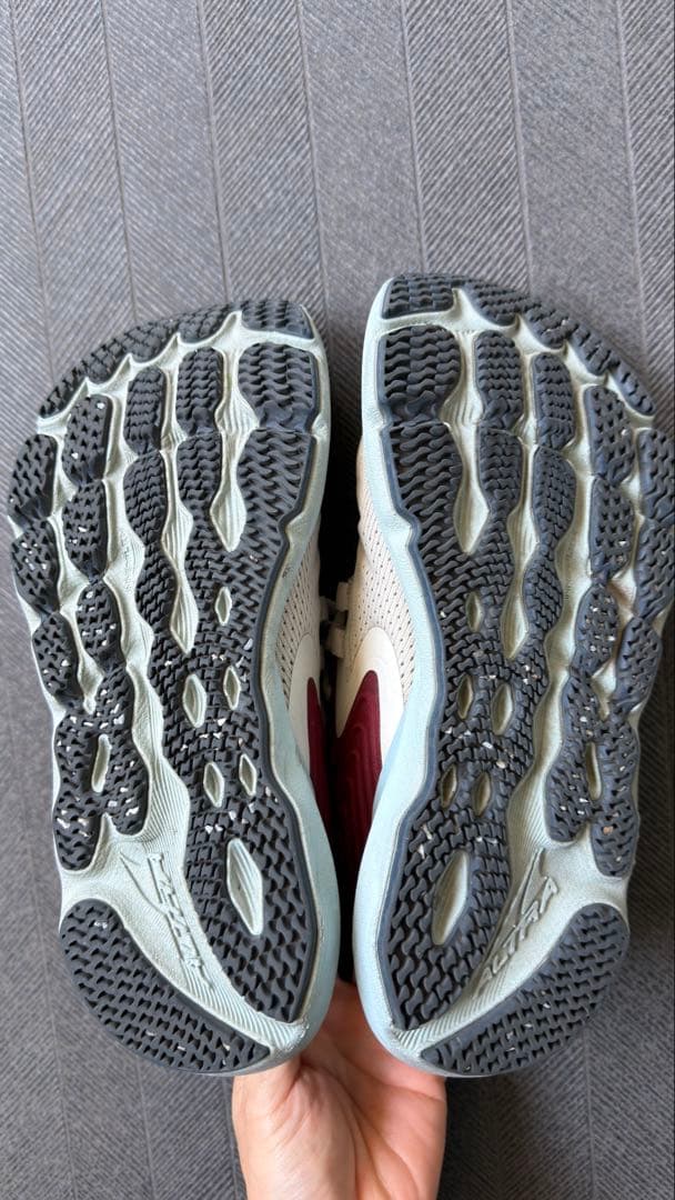 アルトラ　ALTRA　プロビジョン7　PROVISION 7　M's26.5cm