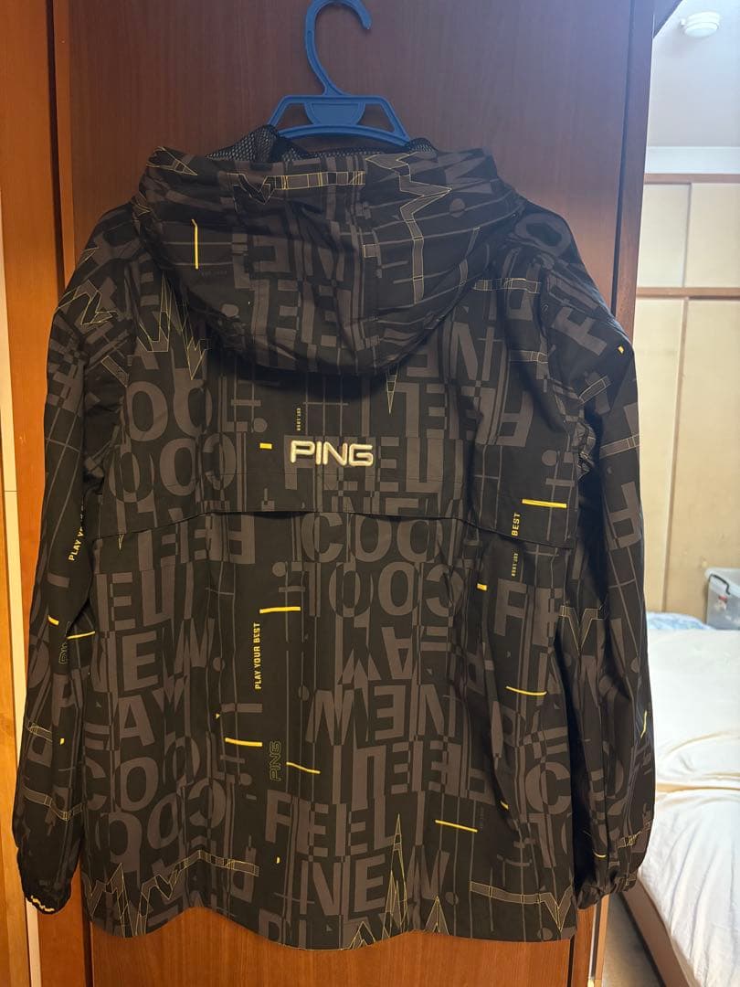 【新品・未使用】PING フード付きジャケット　定価14,300円