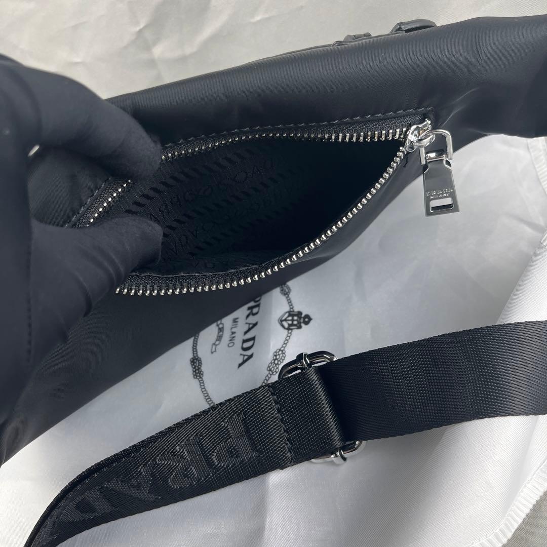 PRADA プラダバッグ ウエストポーチ ショルダーバッグ