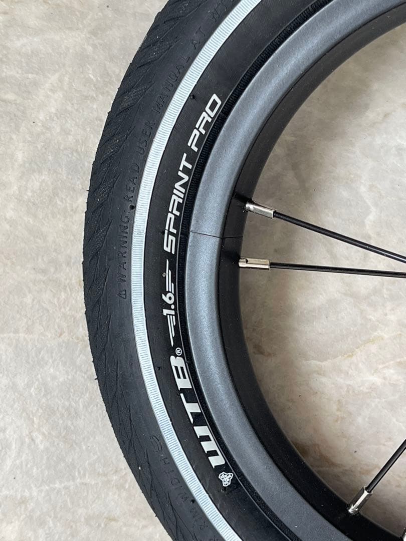 PAPABIKEホイール　12インチ　パパバイク　美品　3回のみ使用　タイヤ付