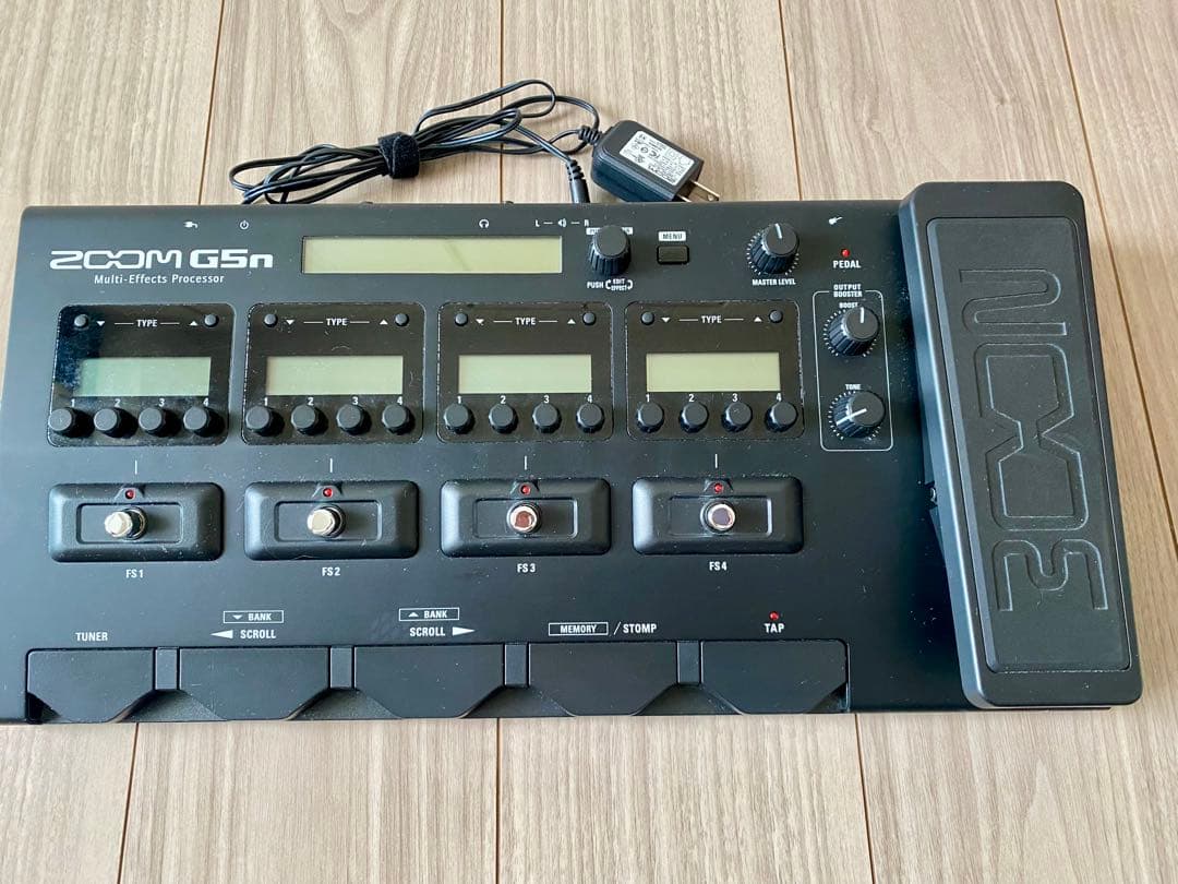 ZOOM G5n本体とエフェクターボードのセット