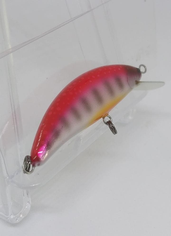 新品未使用　MHL　ハンドメイドルアー　standard 50S　レッドヤマメ