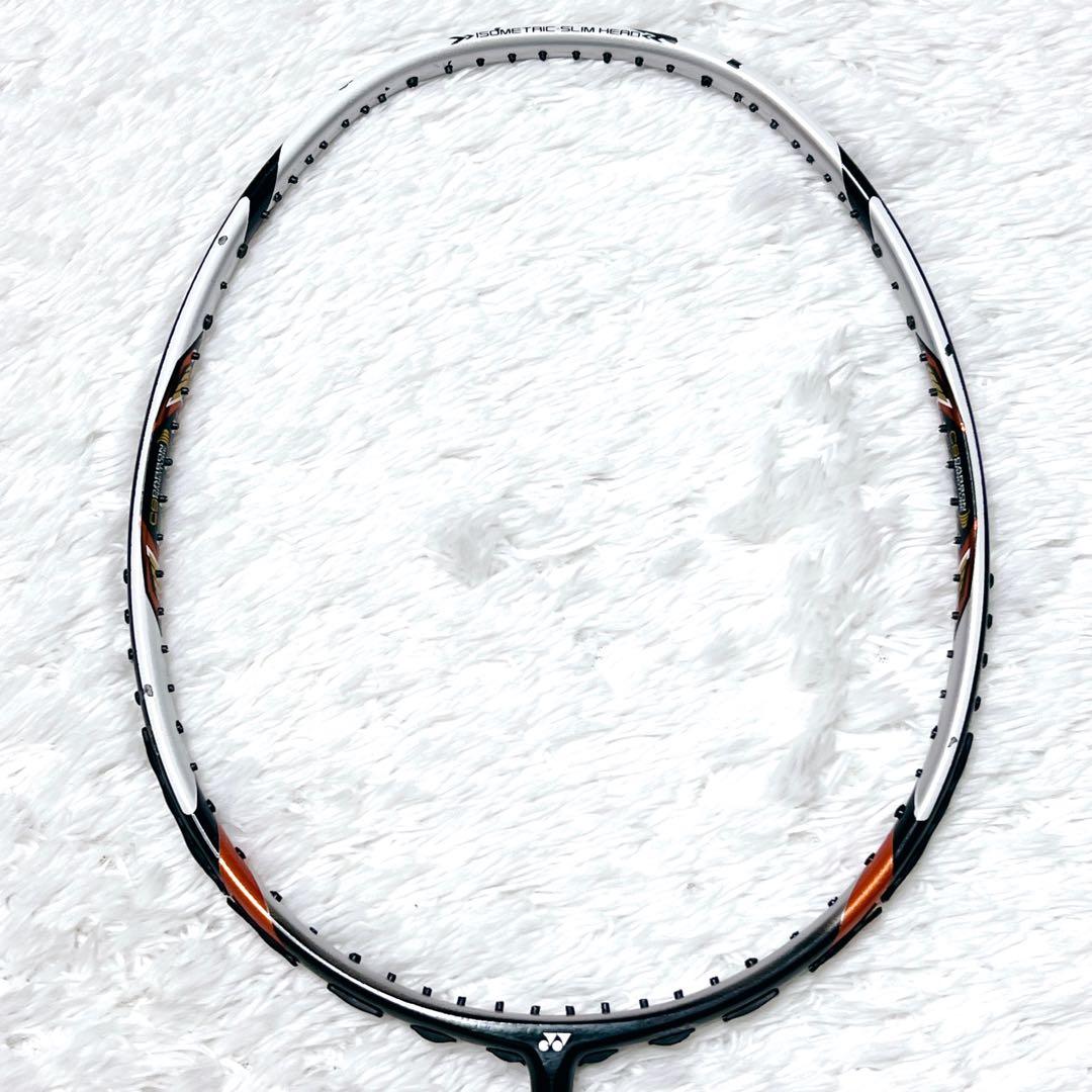 YONEX ヨネックス ARCSABER アークセイバー8DX 3UG4