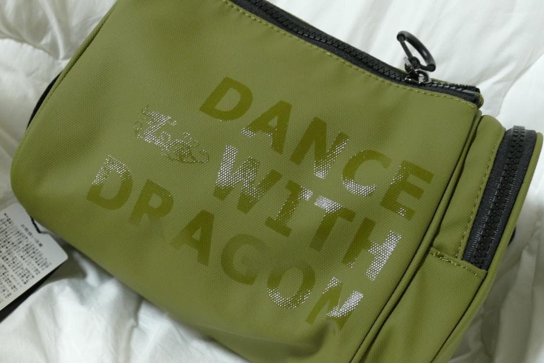 ★新品★ダンスウィズドラゴン★ロゴプリントカートバッグ小物入れ★KA