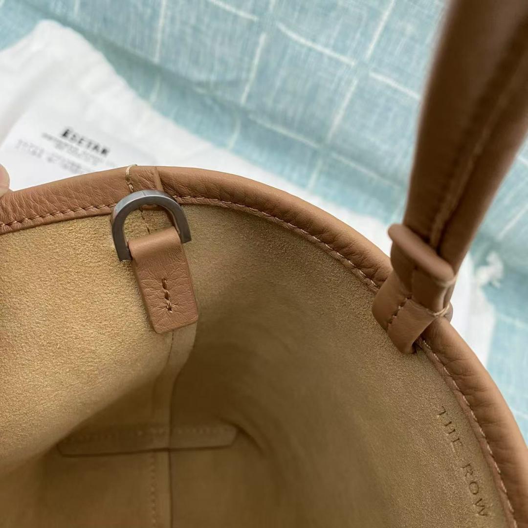 ザロウ THE ROW Park Tote Small