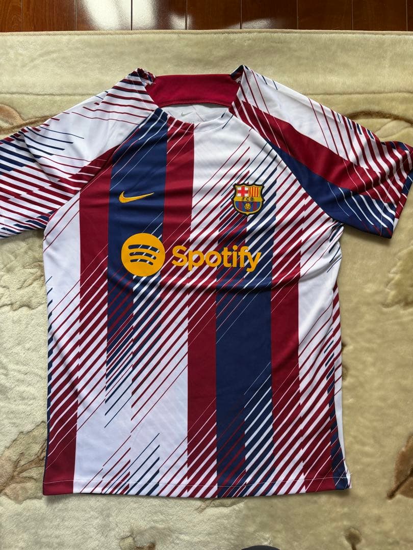 【美品】FC Barcelona シャツ Lサイズ 2枚セット