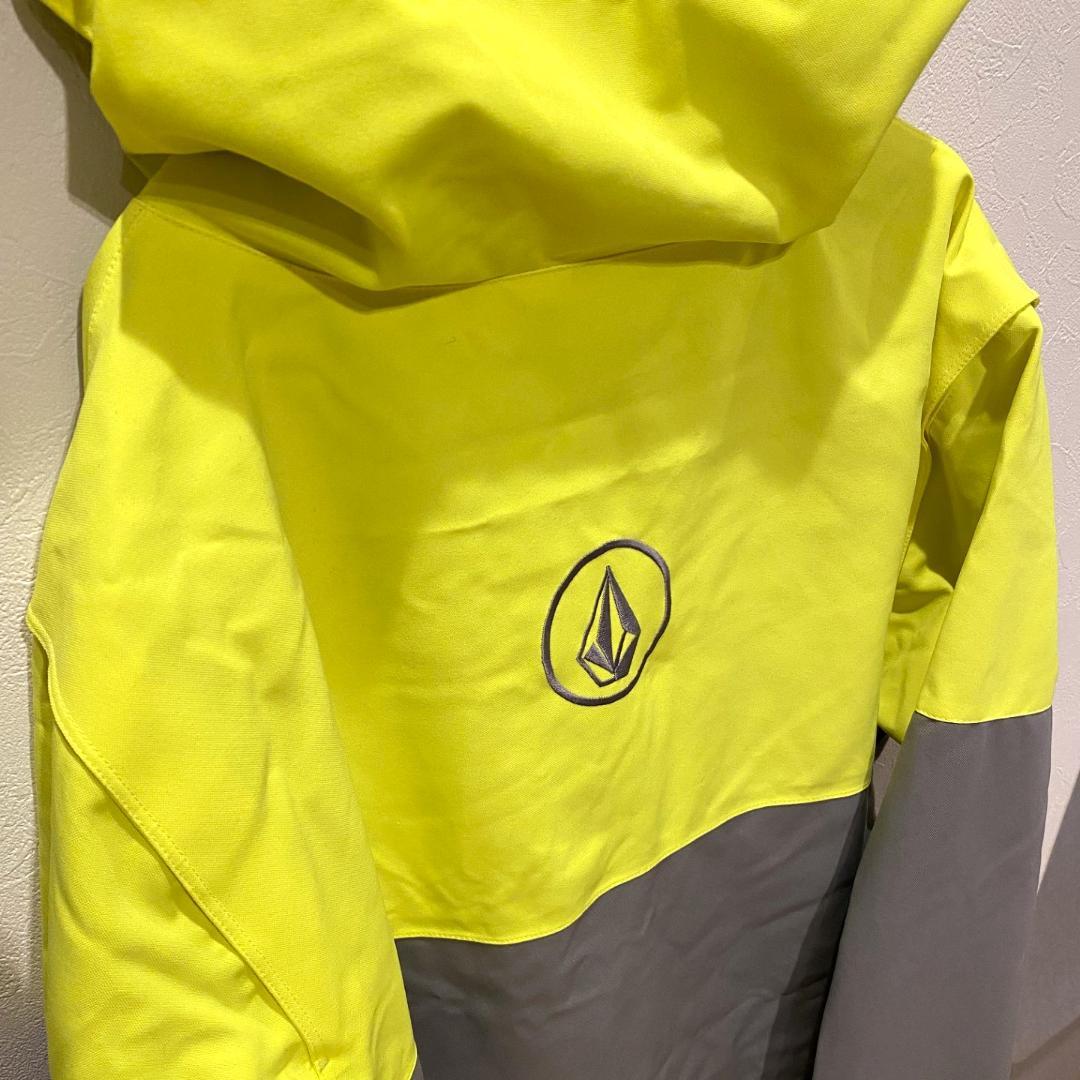 新品未使用 VOLCOM ボルコム スノーボードウエア ジャケット L タグ付