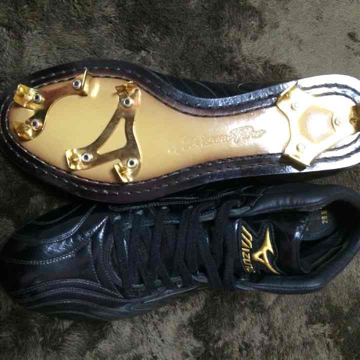 MIZUNOPROスパイク