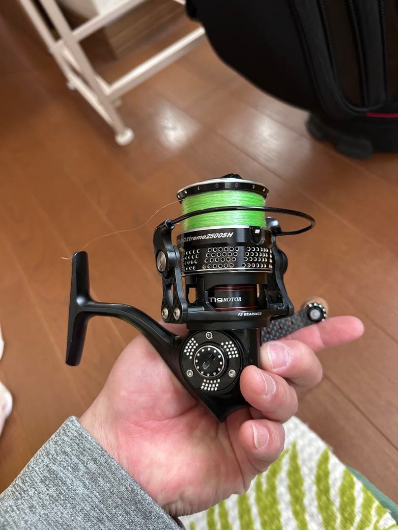 Revo MGEXTREME 2500sh AbuGarcia スピニング