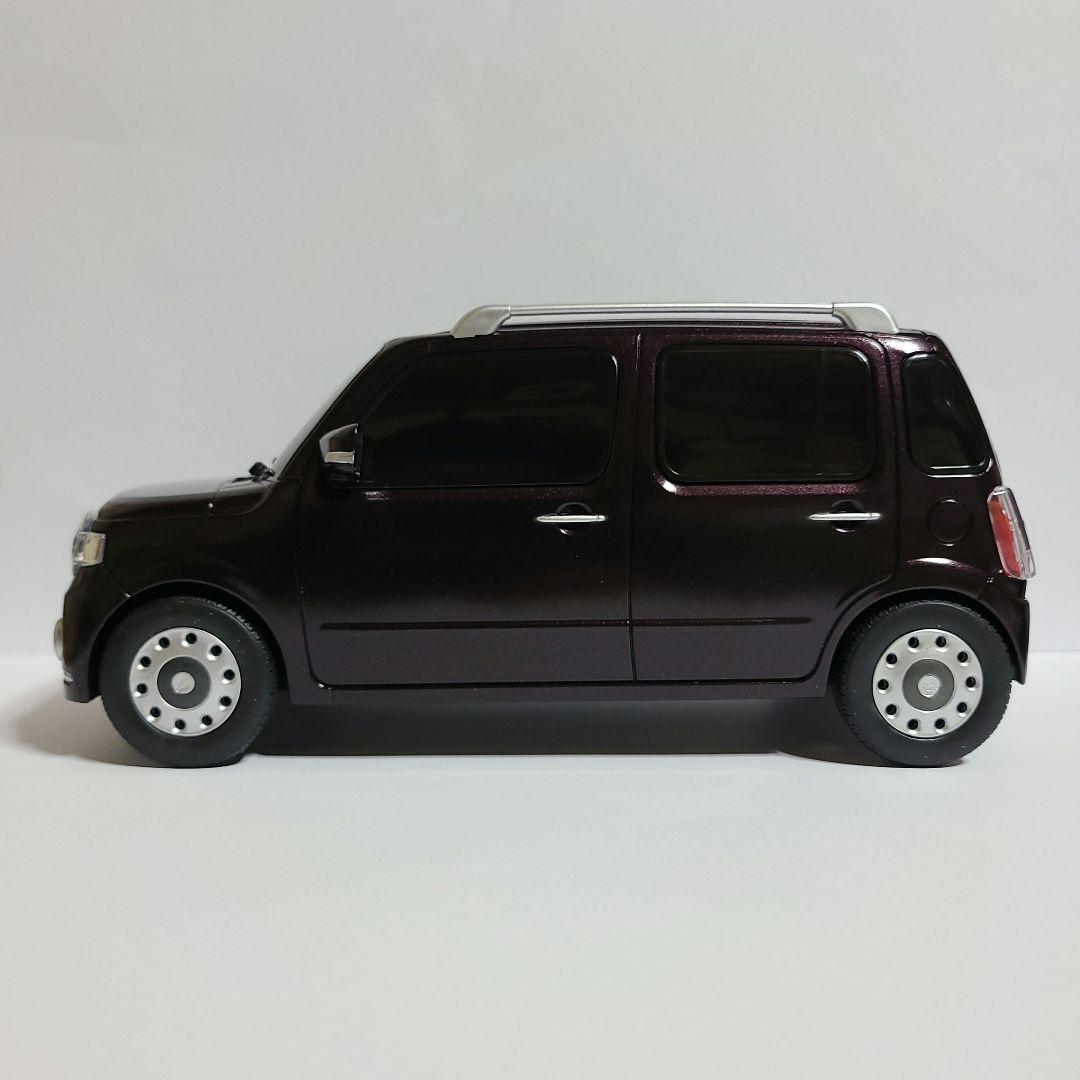 ダイハツ 1/18スケール ミラココア カラーサンプル