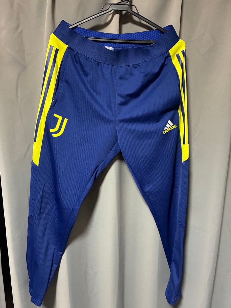 adidas （アディダス） ユベントス 21/22ZNEジャケット上下セット