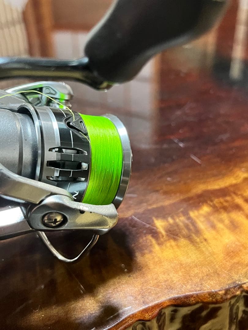 SHIMANO NASCI C2000S スピニングリール