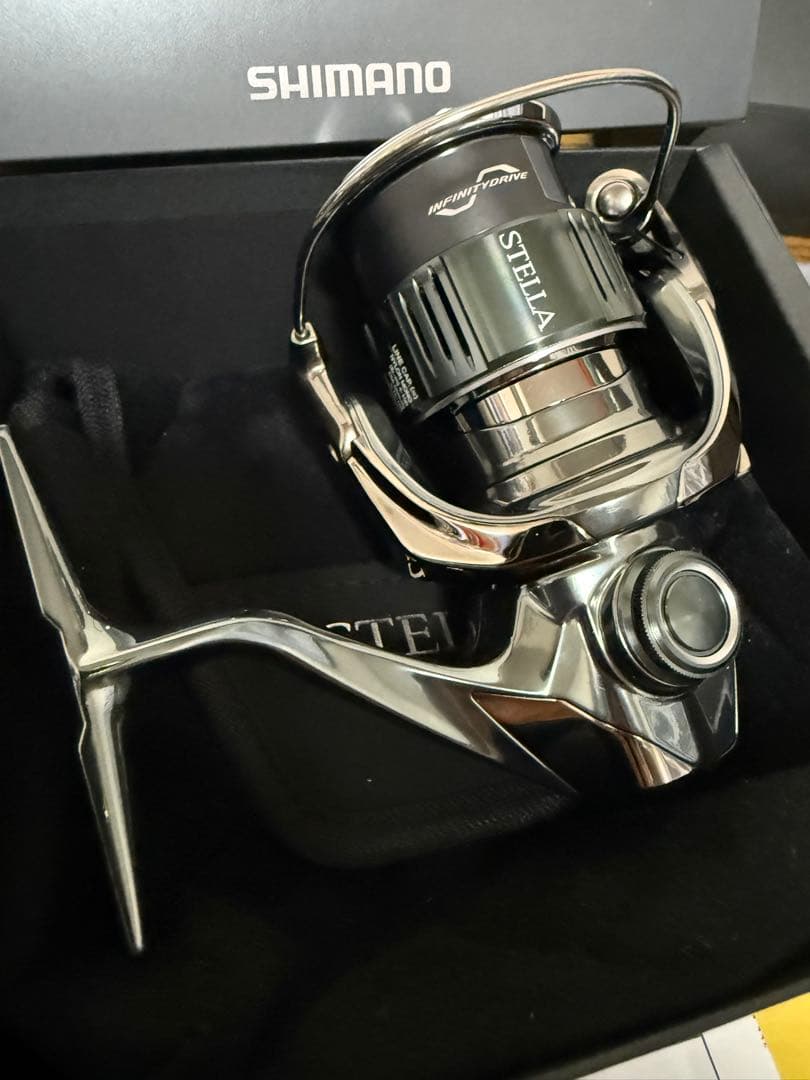 22 ステラ 2500SHG リール 2500 2000 SHIMANO シマノ