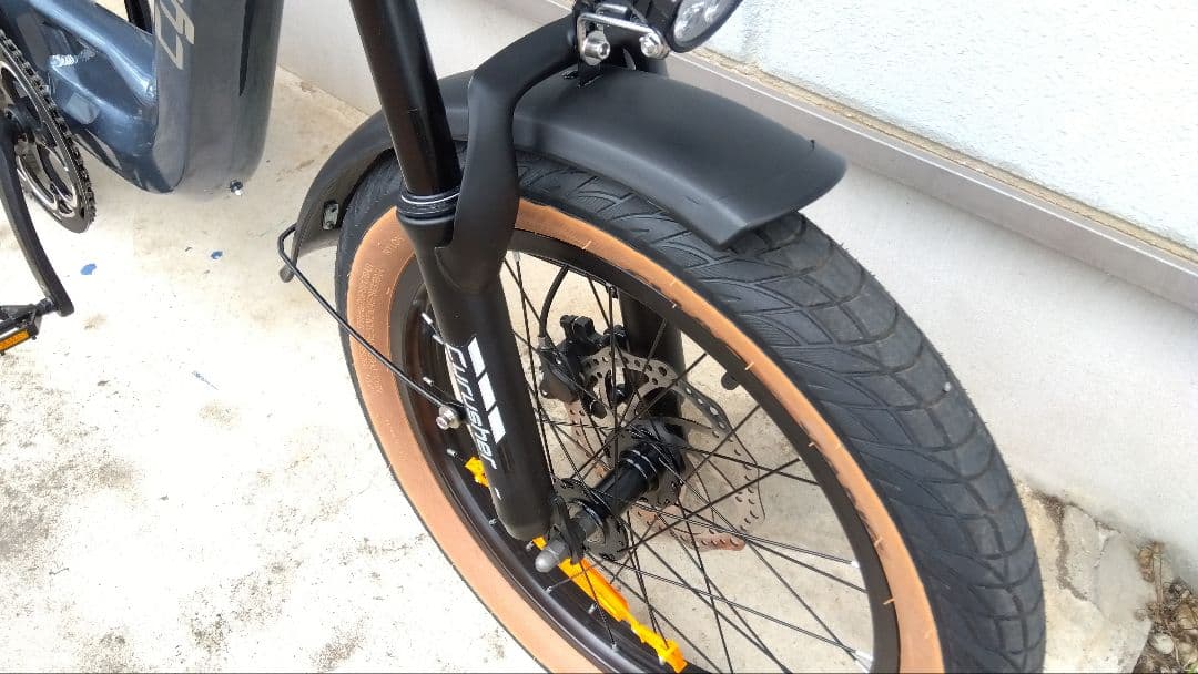 【使用わずか】電動アシスト自転車　Cyrusher NOVA