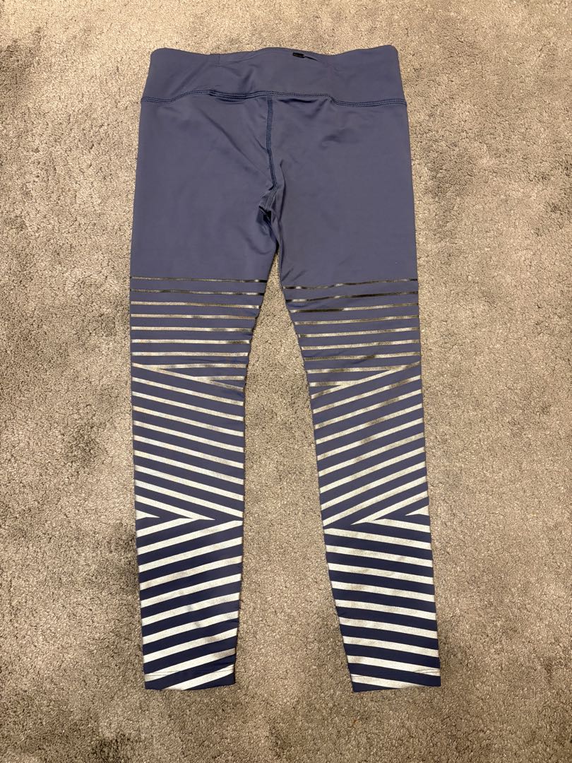 【新品未使用】NIKE ナイキ ネイビー レギンス