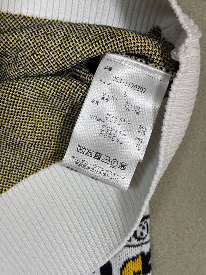 （美品）パーリーゲイツ 、ニュースペーパー柄、ニットセーター、サイズ5