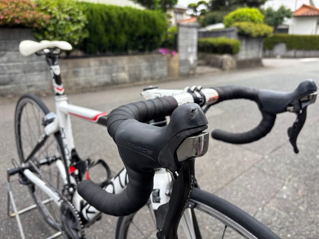 KUOTA KOM完成車 ロードバイク Shimano Dura-Ace7900