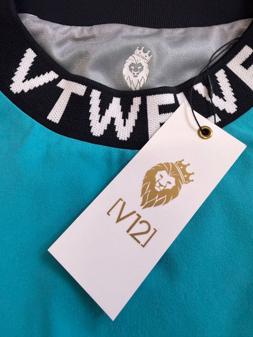 さ*パ様 ¥33,000【V12/XL】JACQUARDNECKSNEAD 長袖