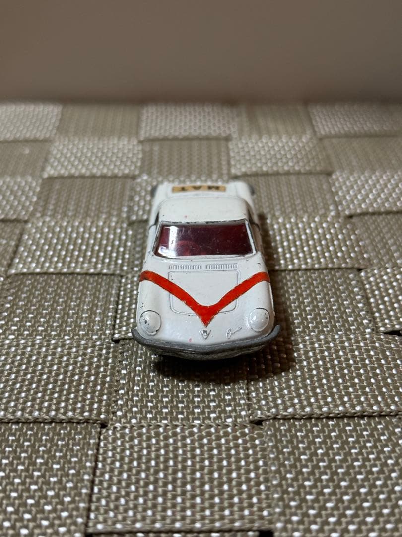 ミニカー tomica COSMO SPORT No.16 Made in Japan
