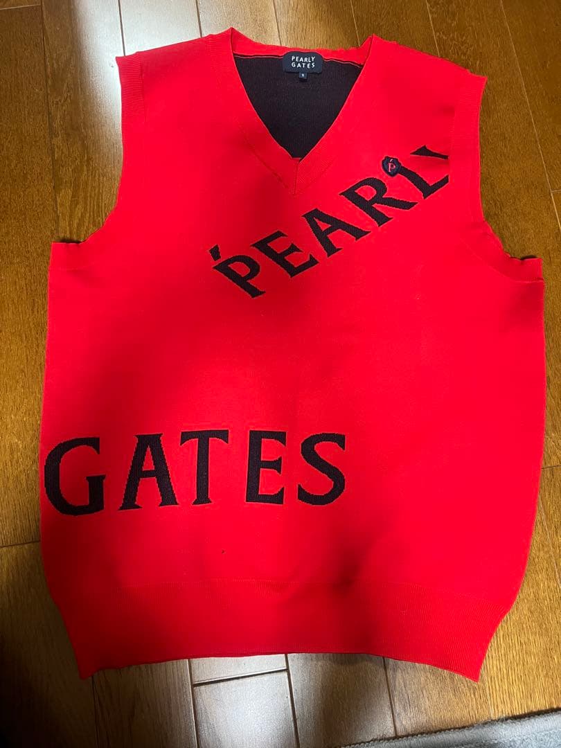 PEARLY GATES 赤 Vネックニットベスト