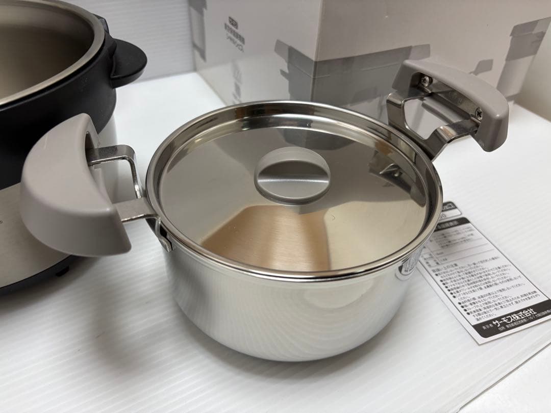THERMOS　真空保温調理鍋 KBB-1600 未使用　素人自宅保管品