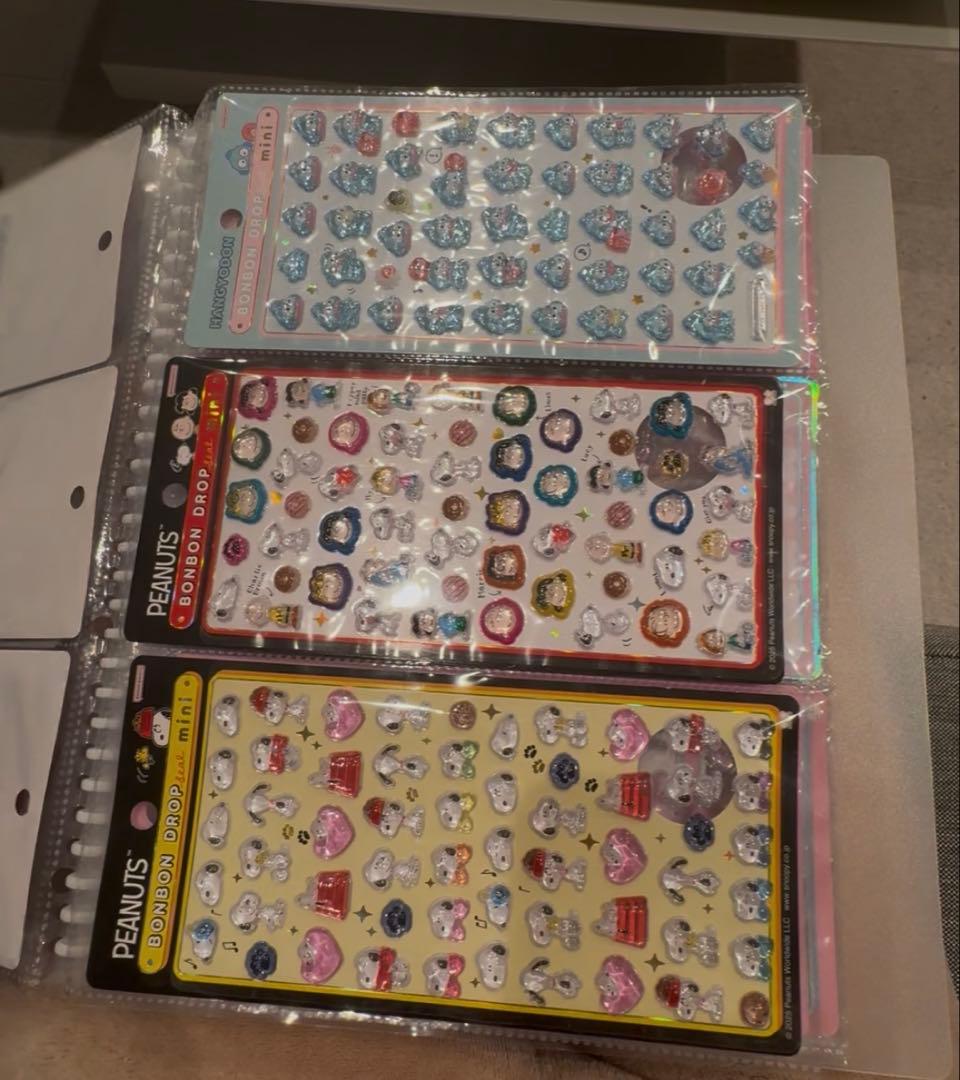 ボンボンドロップシール シール帳　完成品　ディズニー　サンリオ　含む