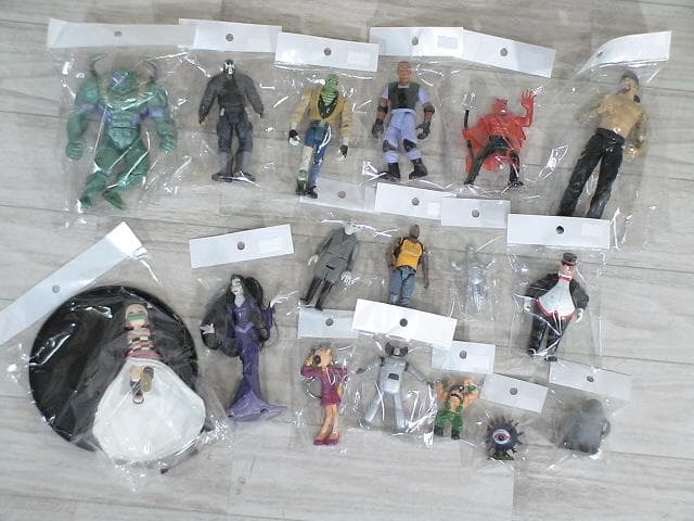 26-6539　フィギュア色々　まとめ売り　140個　スターウォーズ・マーベル他