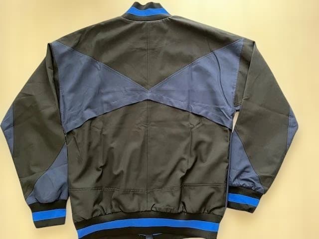 インテル NIKEアンセムジャケット S～Mサイズ 日本未入荷