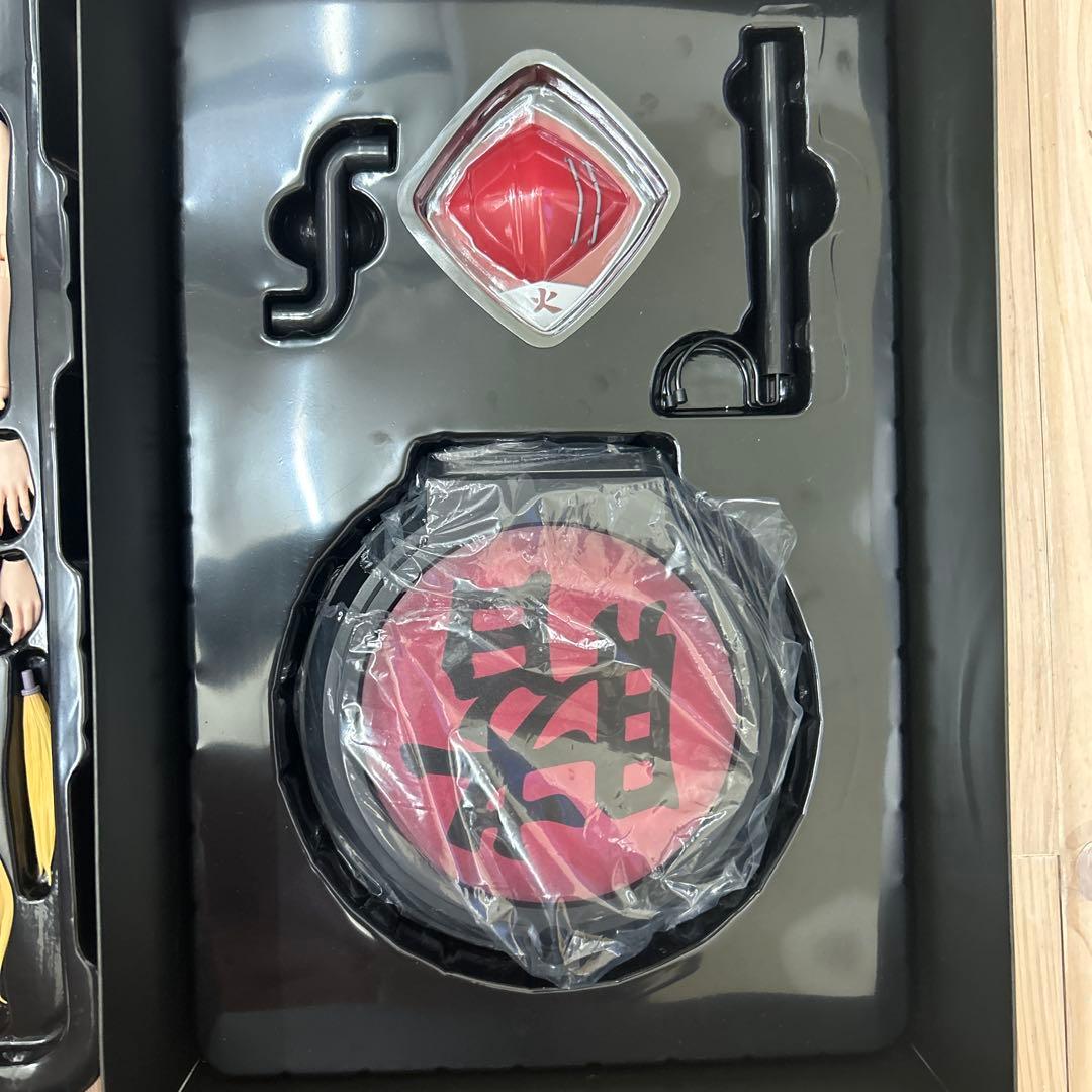 RocketToys1/6NARUTO ナルト 千手綱手